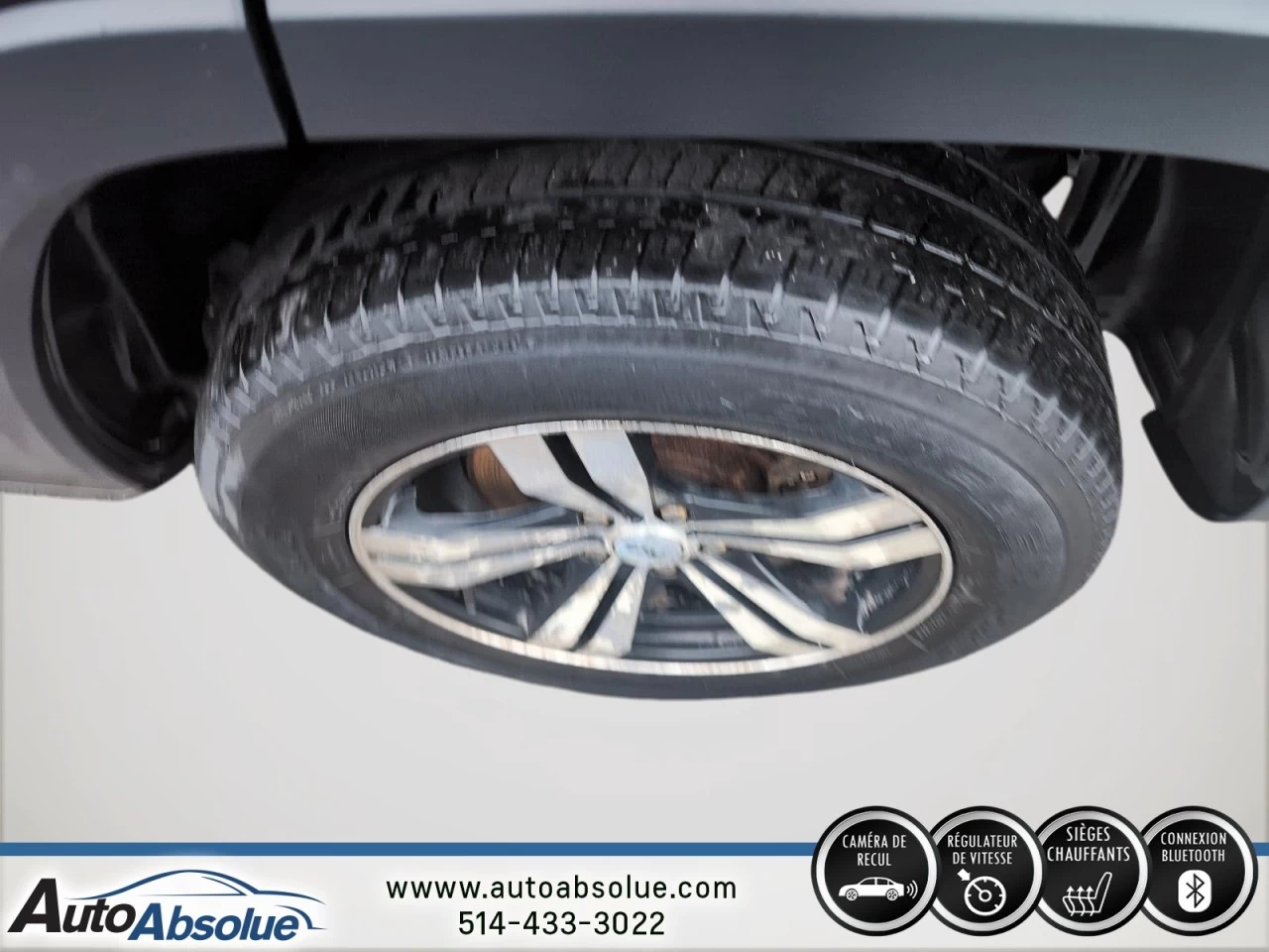 2014 Jeep Cherokee Sport Main Image