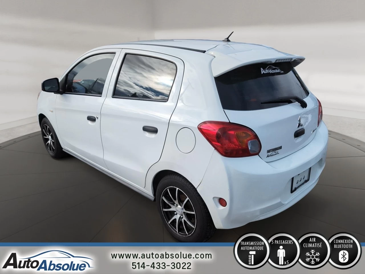2015 Mitsubishi Mirage ES Image principale