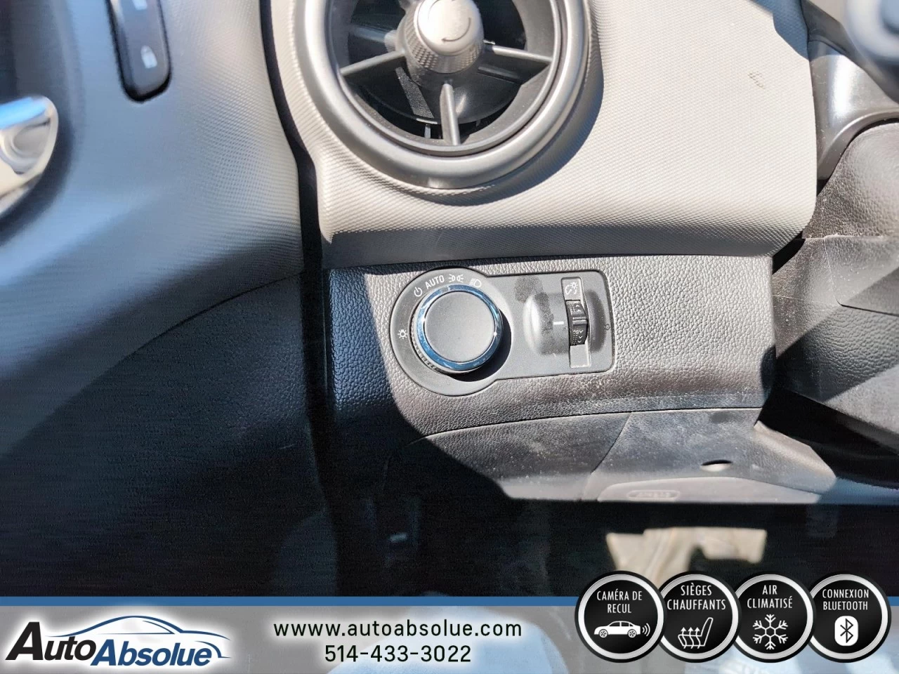 2016 Chevrolet Sonic LT Main Image