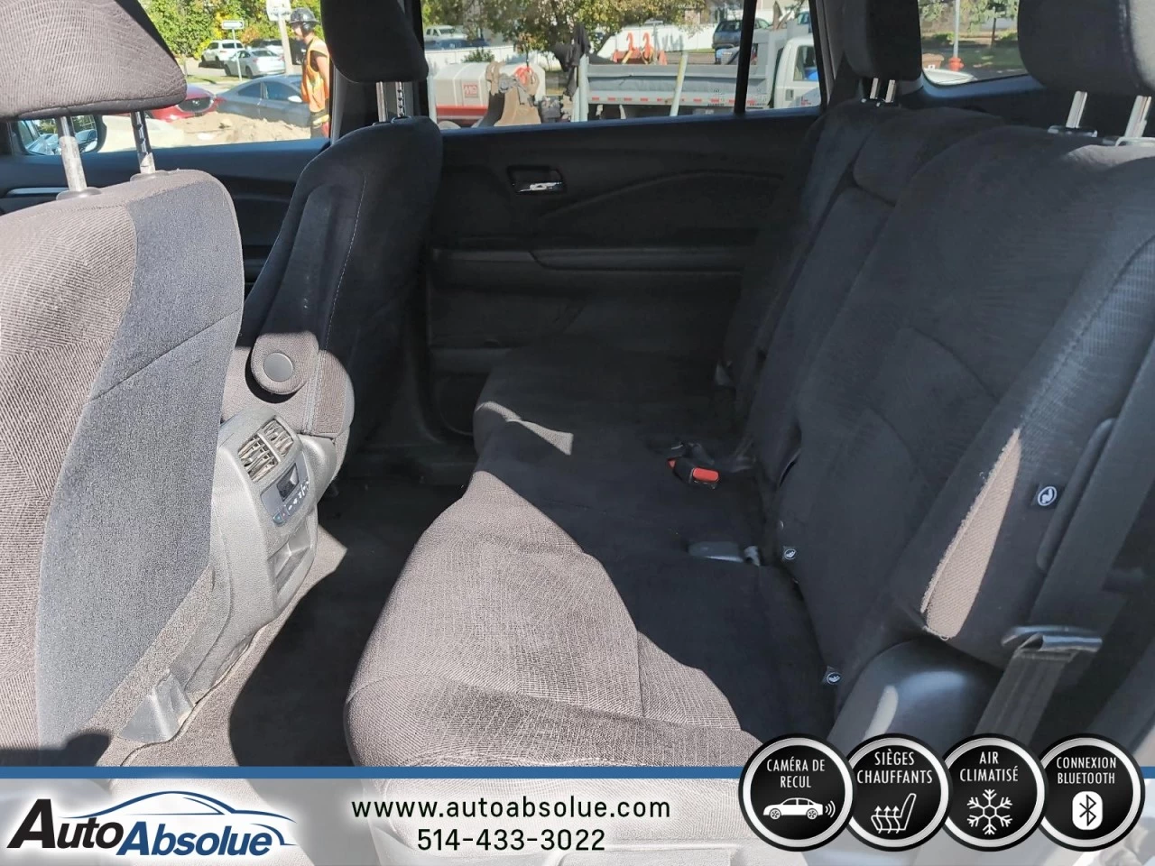 2017 Honda Pilot LX Image principale