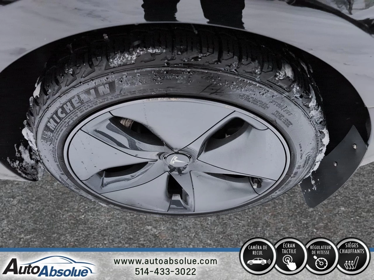 2019 Tesla 3 RWD Image principale