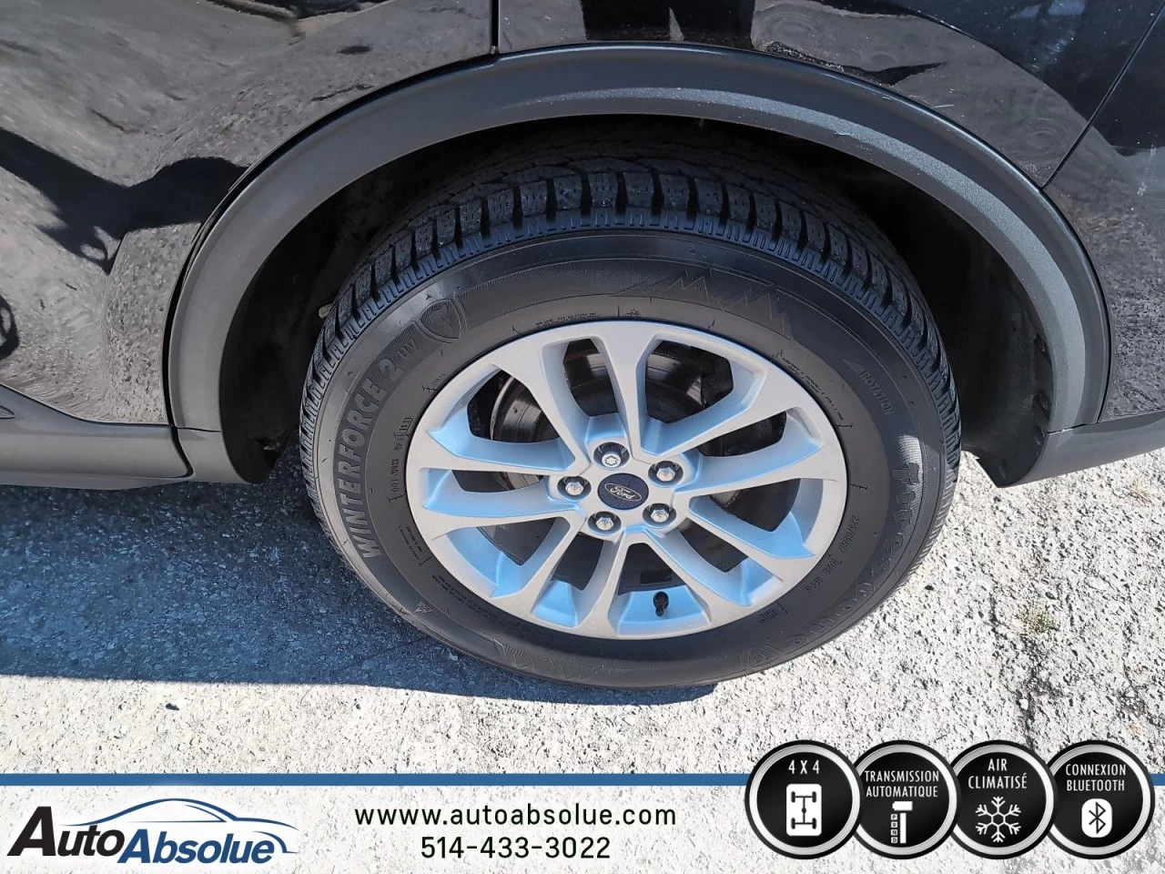 2021 Ford Escape SE Image principale