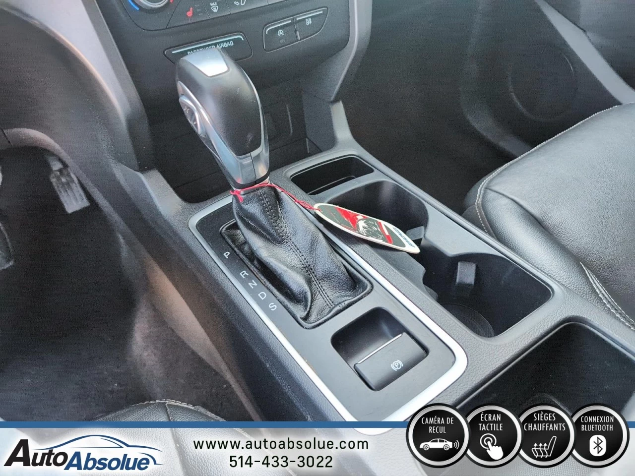 2018 Ford Escape SEL Image principale