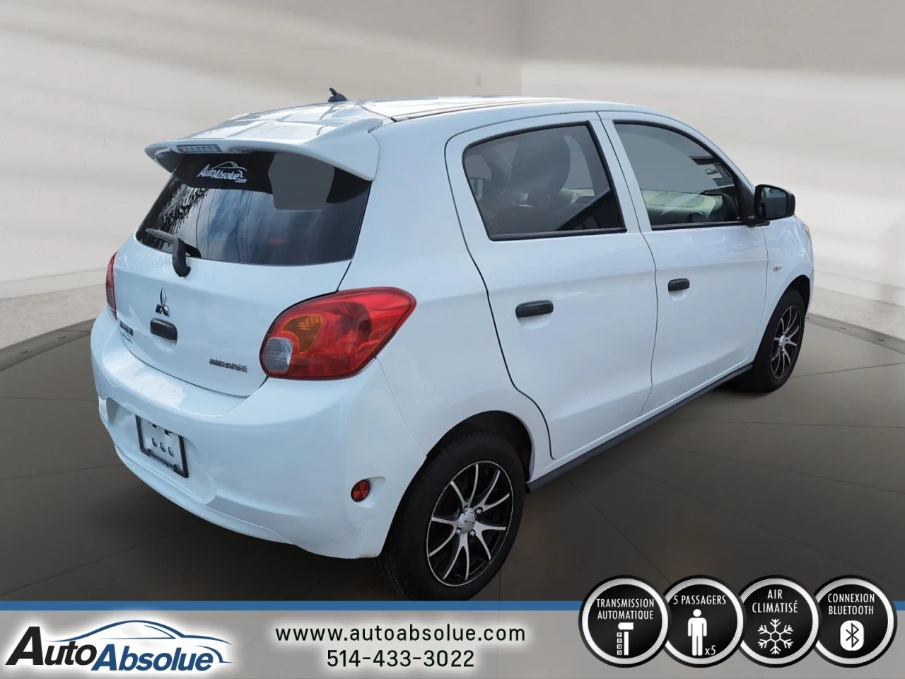 2015 Mitsubishi Mirage ES Image principale