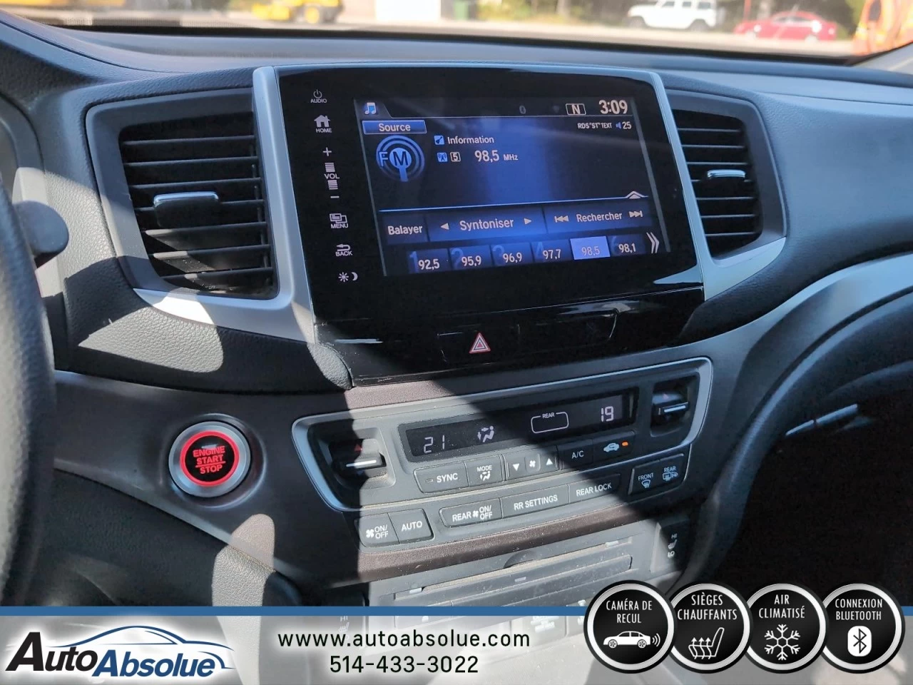 2017 Honda Pilot LX Image principale