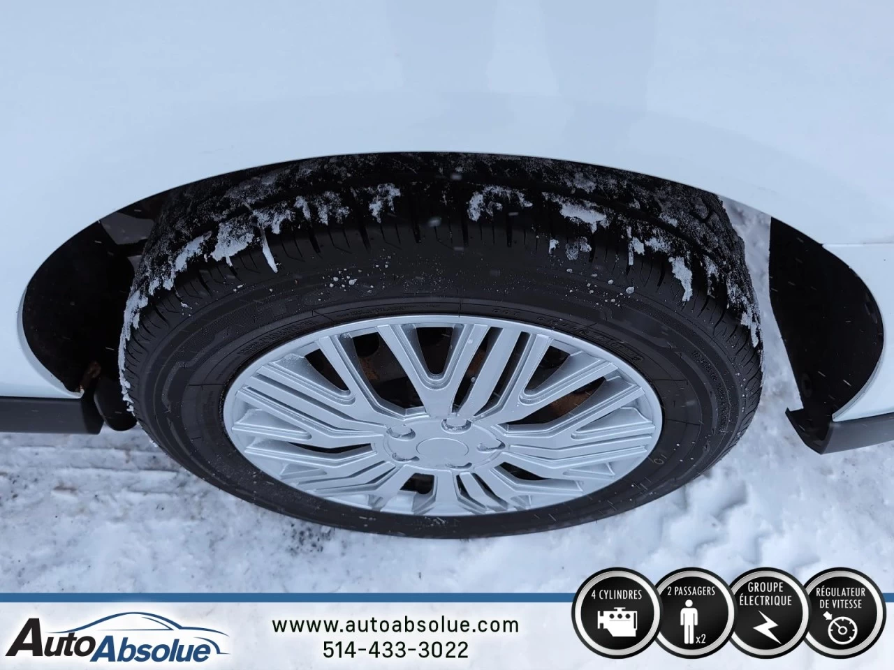 2017 Ford Transit Connect XLT Main Image