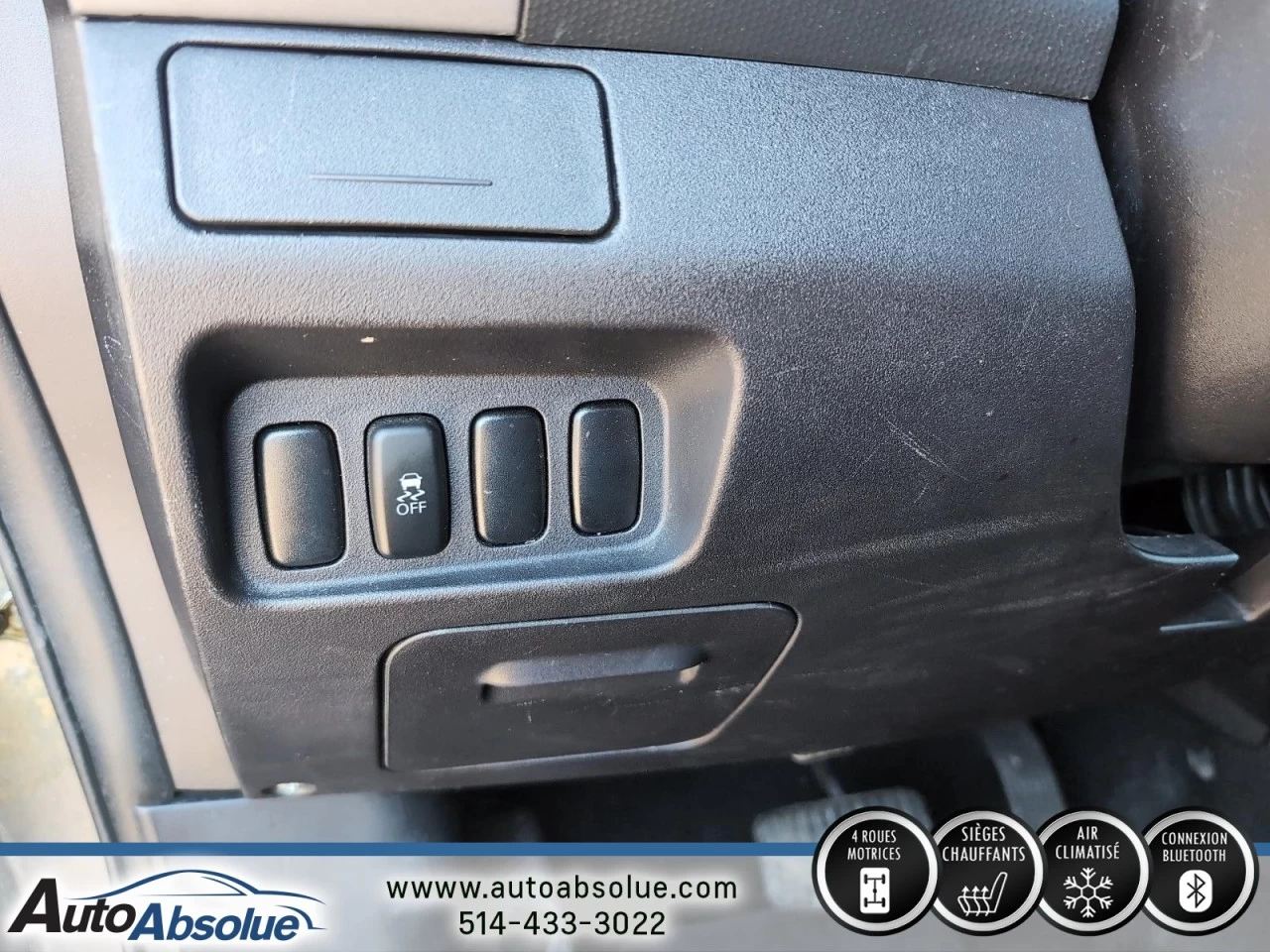 2012 Mitsubishi Outlander ES Image principale