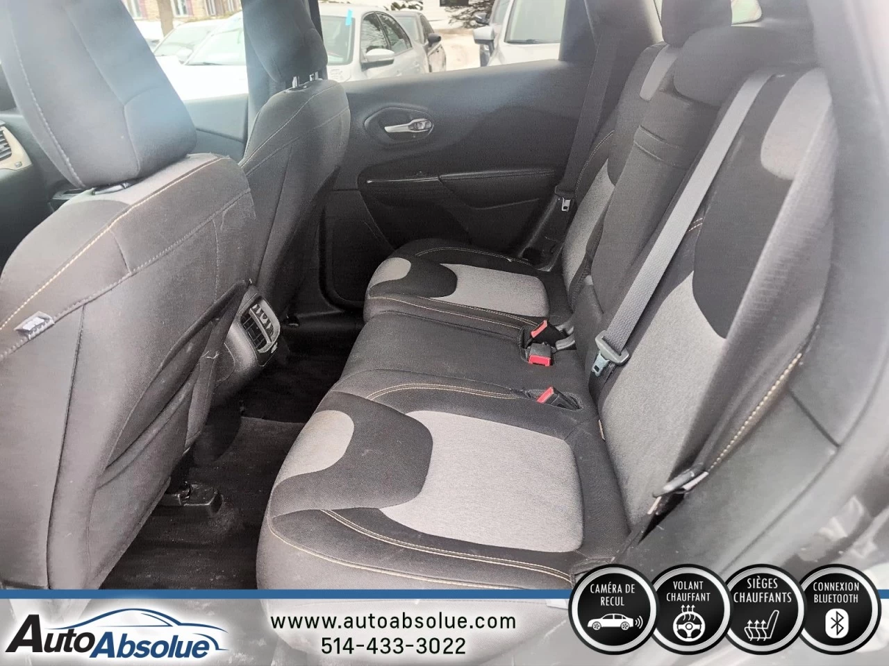 2016 Jeep Cherokee Altitude Image principale