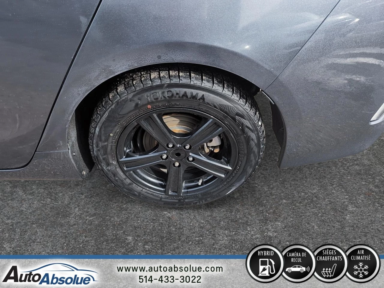 2021 Toyota Prius Prime PLUG IN Image principale