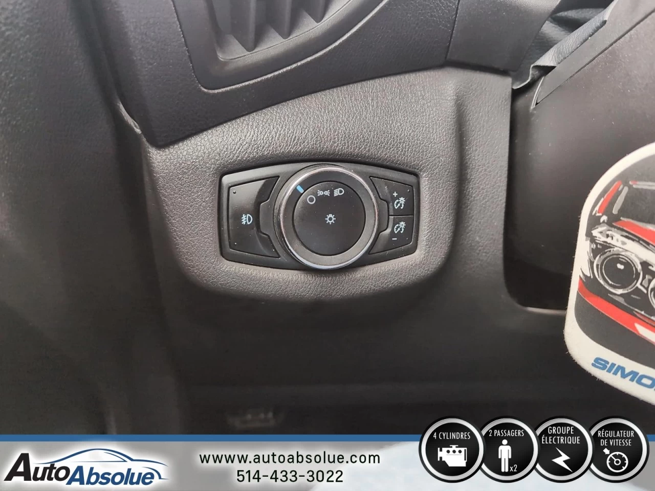 2017 Ford Transit Connect XLT Main Image