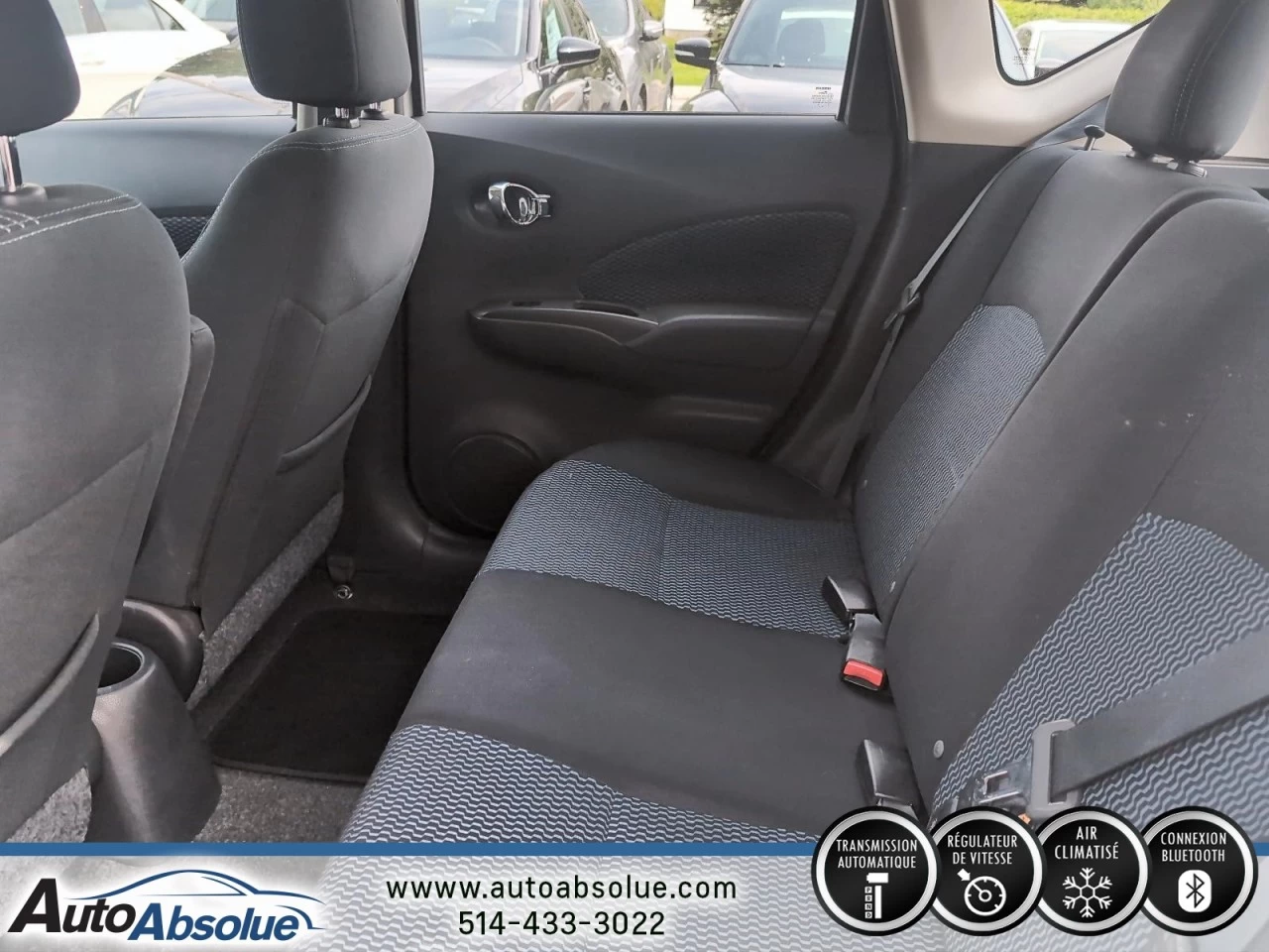 2014 Nissan Versa Note SV Image principale