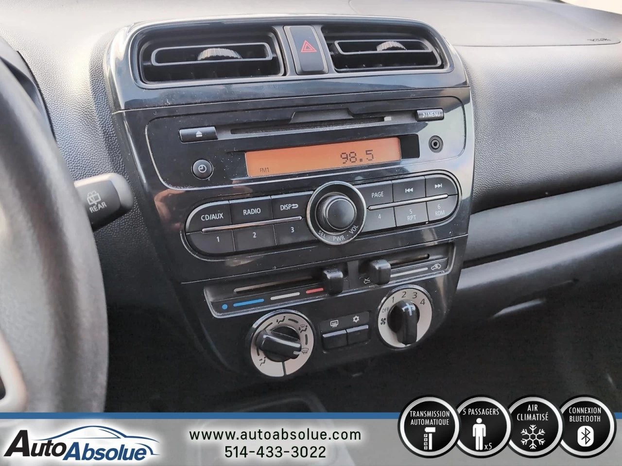 2015 Mitsubishi Mirage ES Image principale