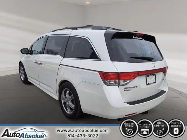 Honda Odyssey Touring w/RES & Navi 2015
