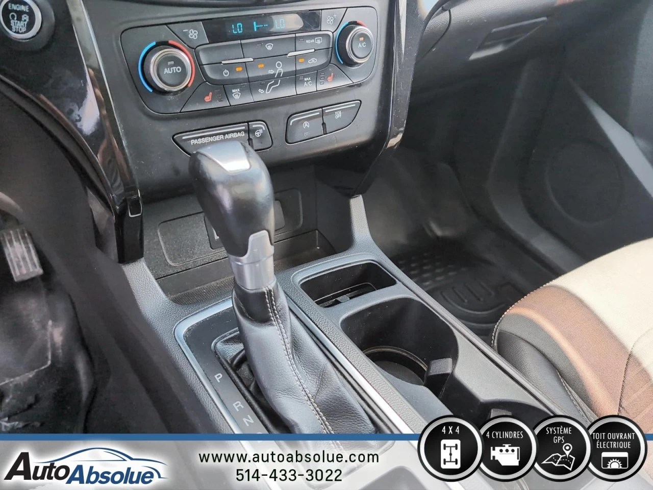 2017 Ford Escape Titanium Image principale