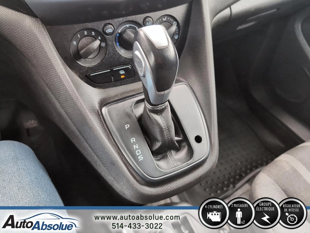 2017 Ford Transit Connect XLT Main Image