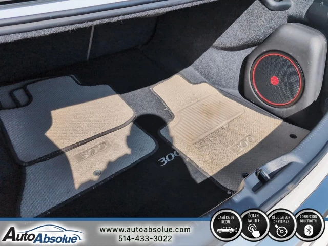 Chrysler 300 Luxury Series 2013