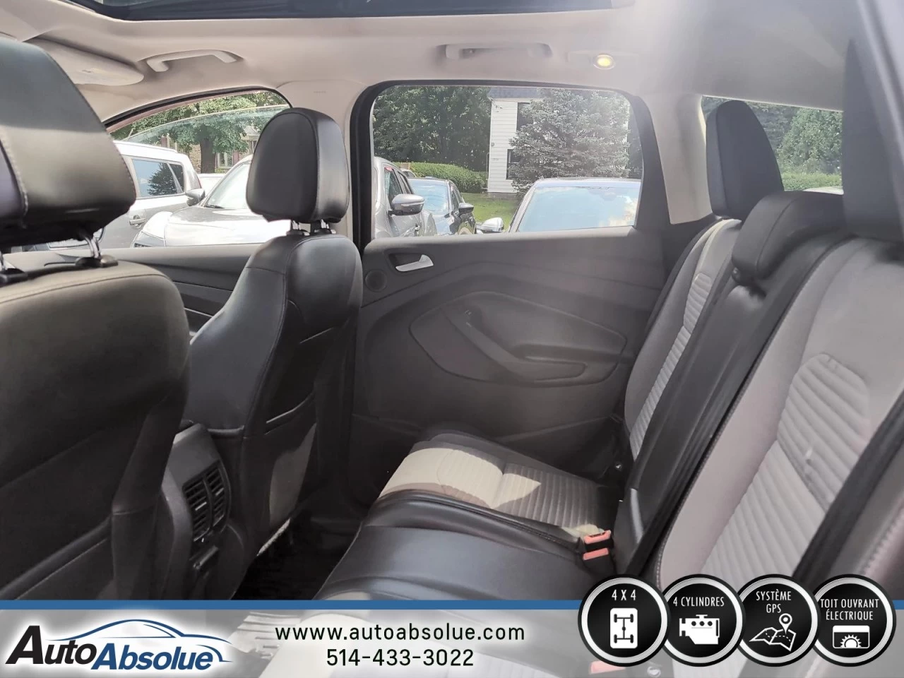 2017 Ford Escape Titanium Image principale