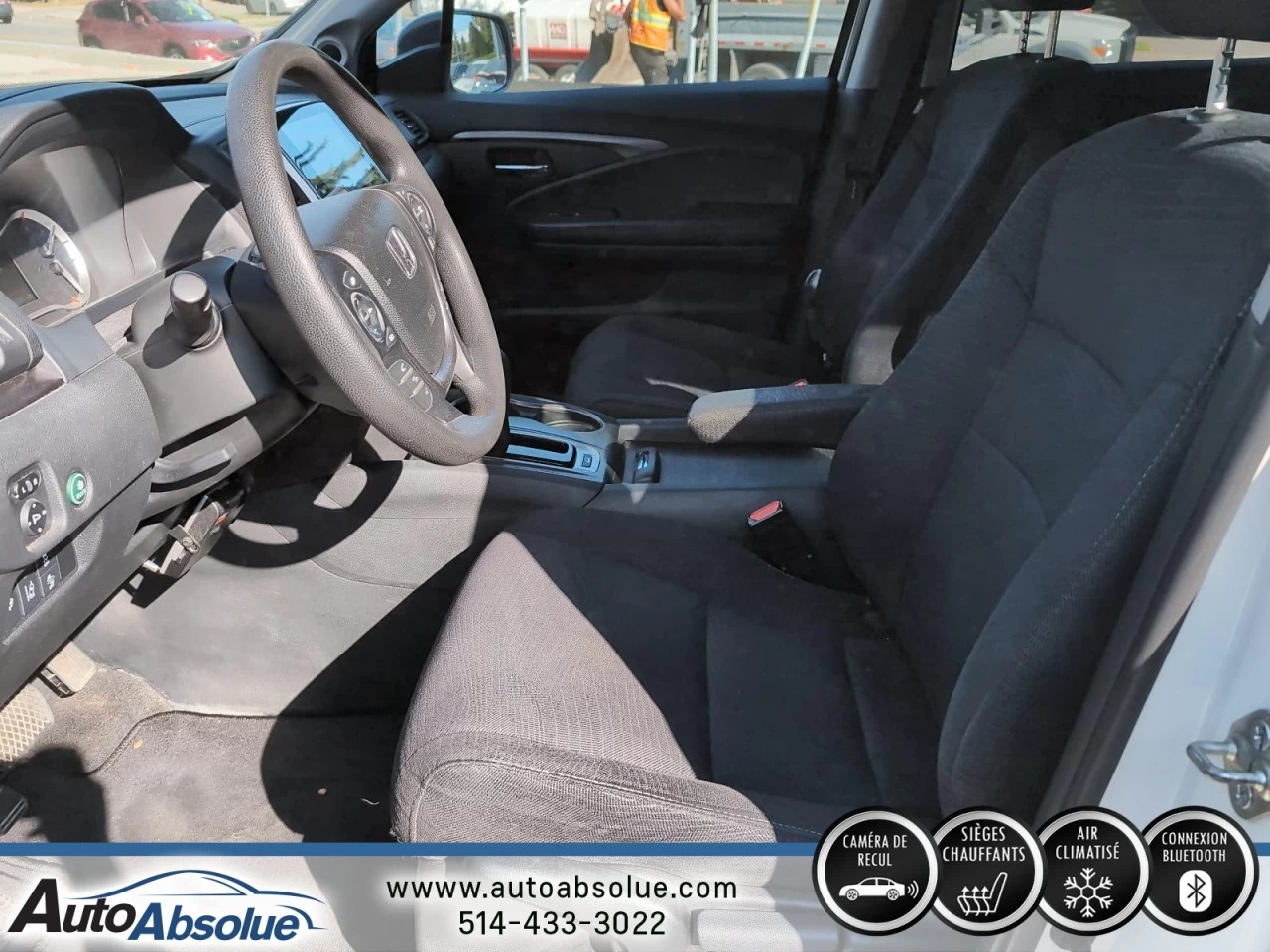 2017 Honda Pilot LX Image principale