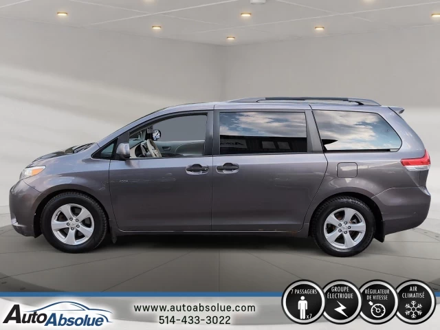 Toyota Sienna 5dr V6 7-Pass FWD 2011
