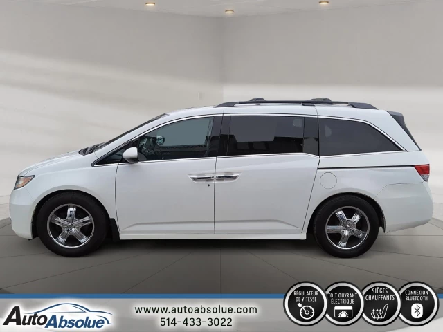 Honda Odyssey Touring w/RES & Navi 2015