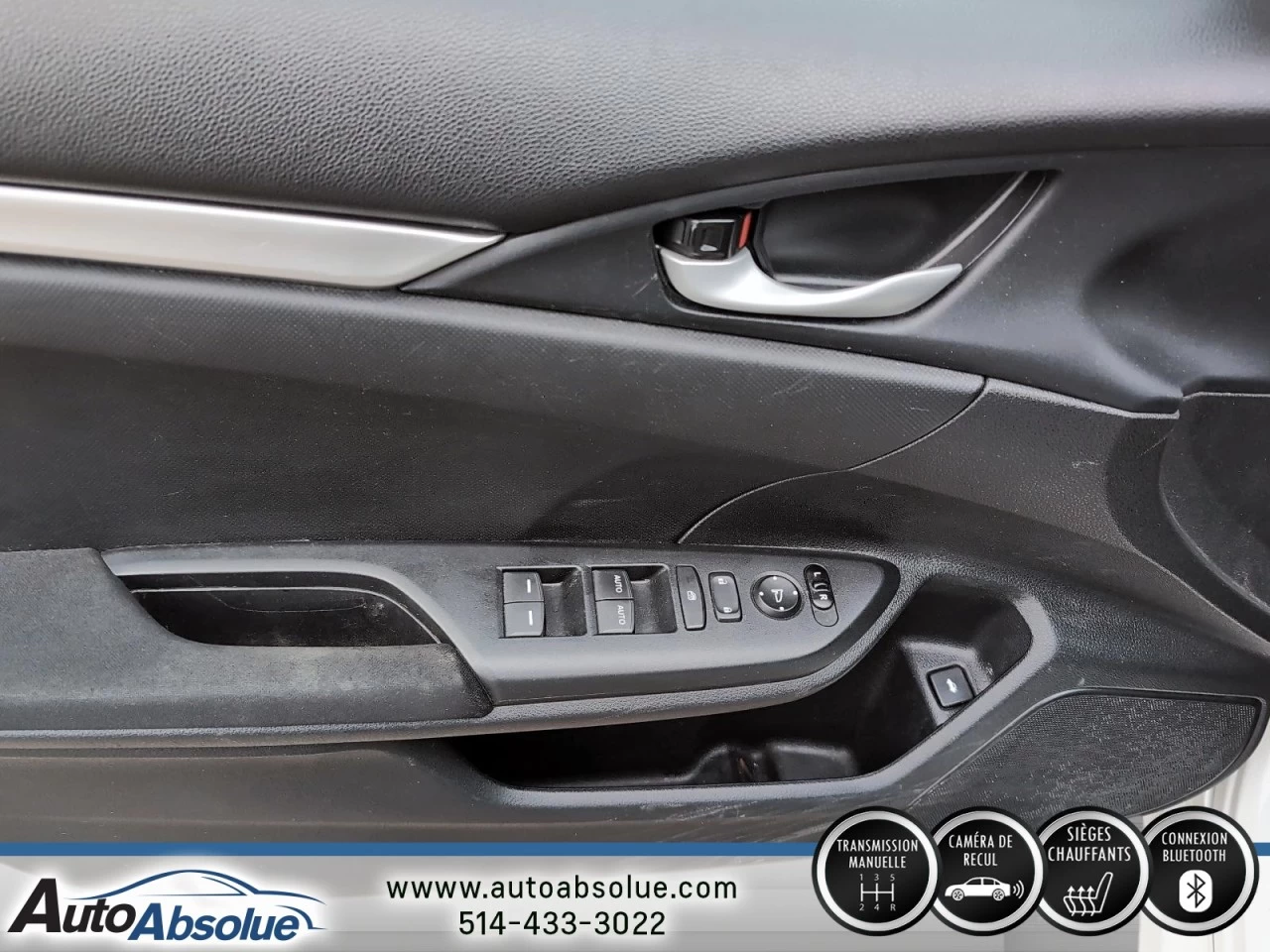 2019 Honda Civic LX Image principale