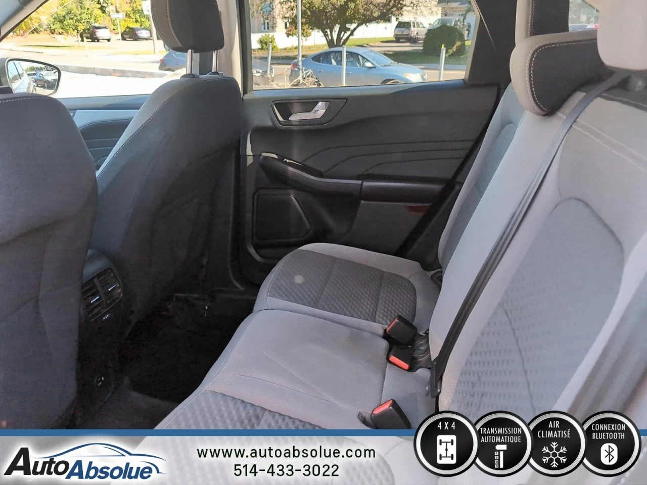 2021 Ford Escape SE Image principale