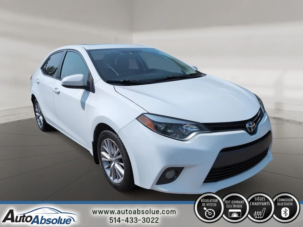 2015 Toyota Corolla LE Image principale