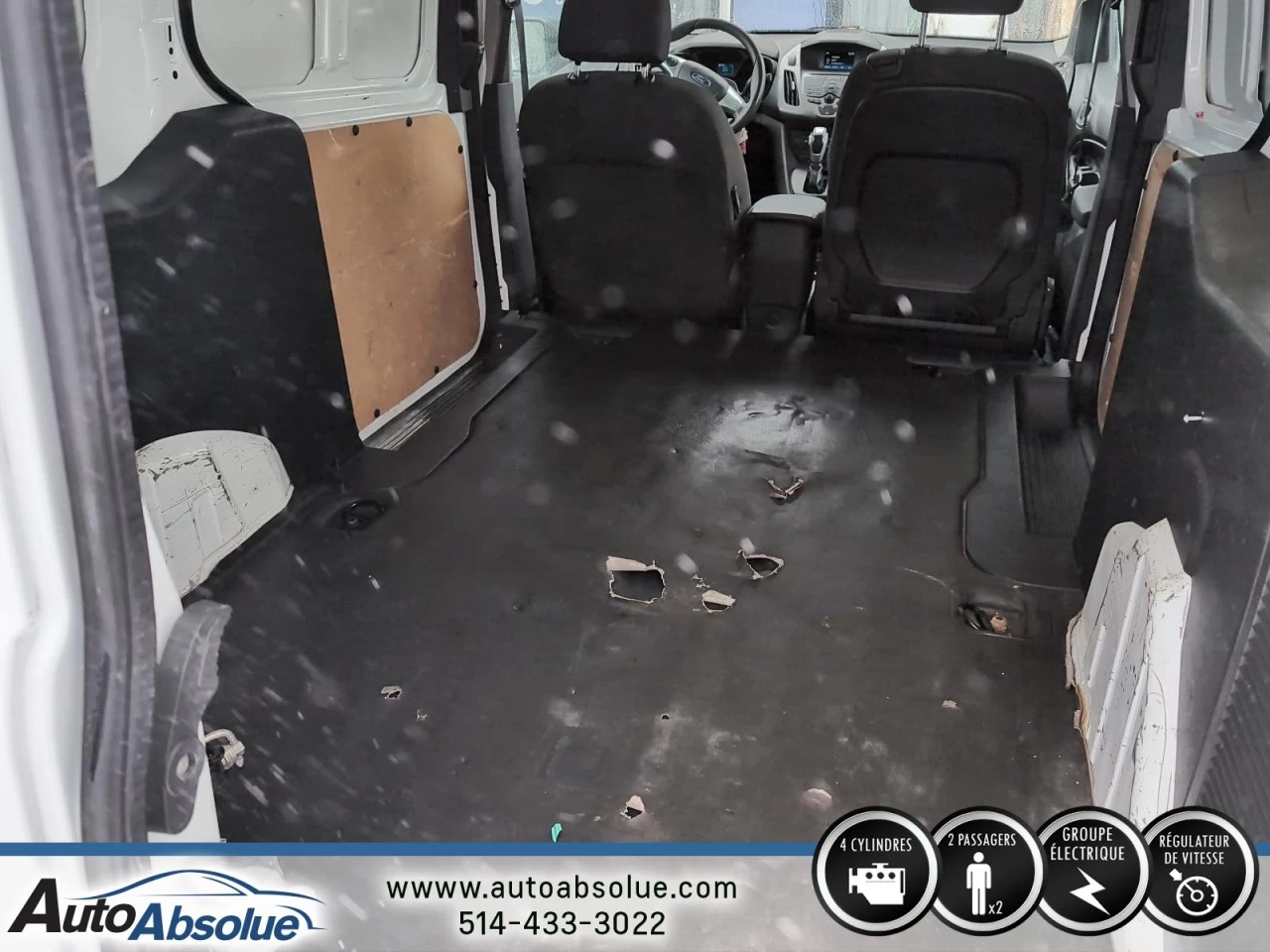 2017 Ford Transit Connect XLT Main Image