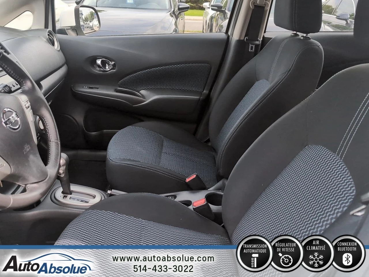 2014 Nissan Versa Note SV Image principale