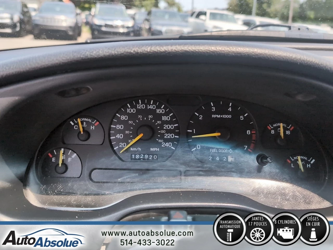 1994 Ford Mustang GT Image principale