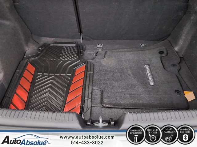 Hyundai Elantra GT GL 2016