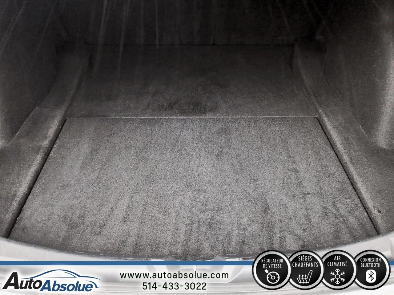 2023 Tesla 3 RWD Image principale