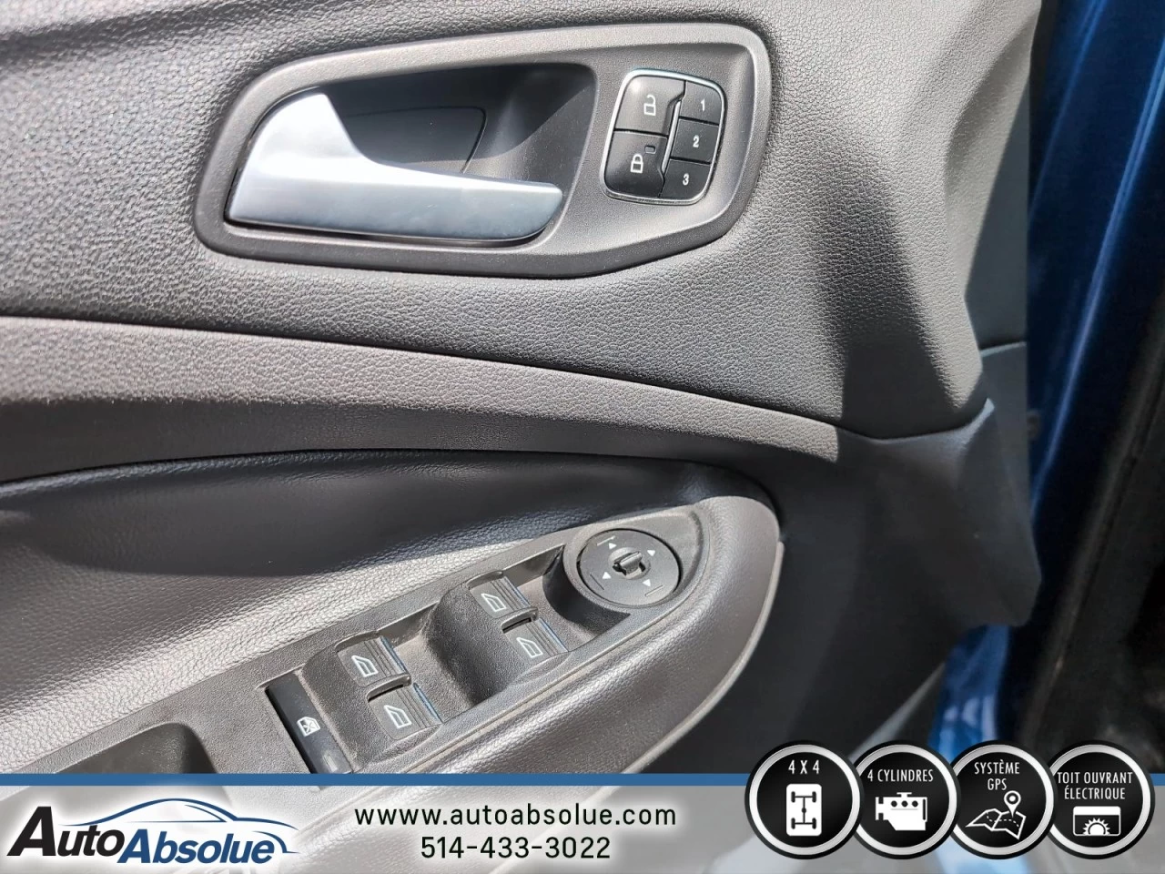 2017 Ford Escape Titanium Image principale