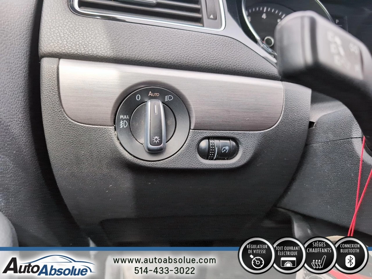 2016 Volkswagen Jetta Highline Main Image