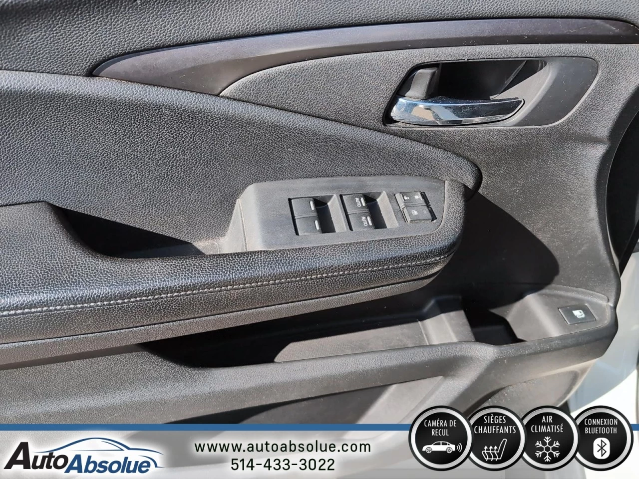 2017 Honda Pilot LX Image principale