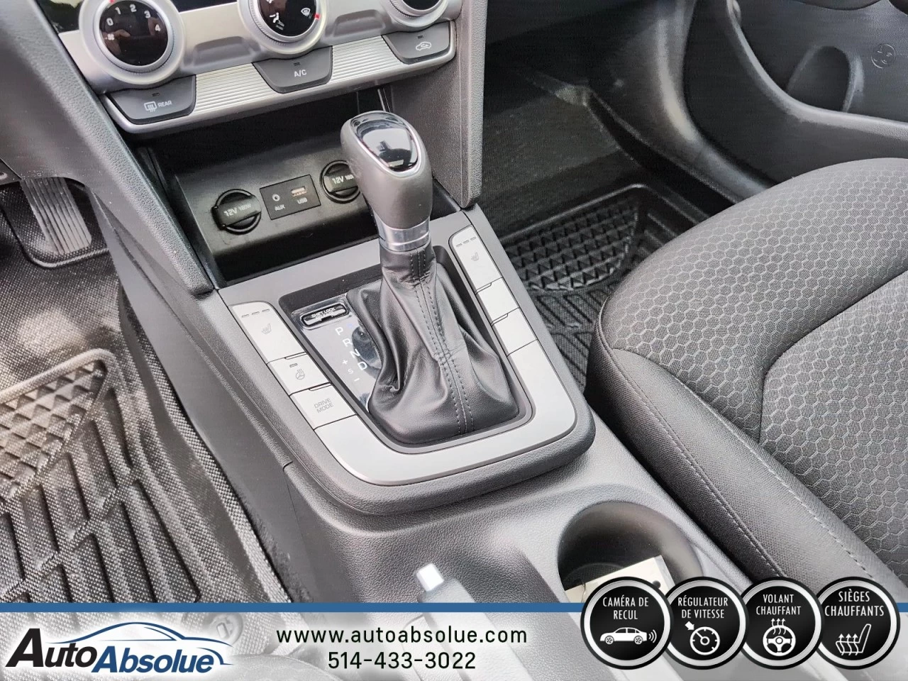 2020 Hyundai Elantra Preferred w/Sun & Safety Package Main Image